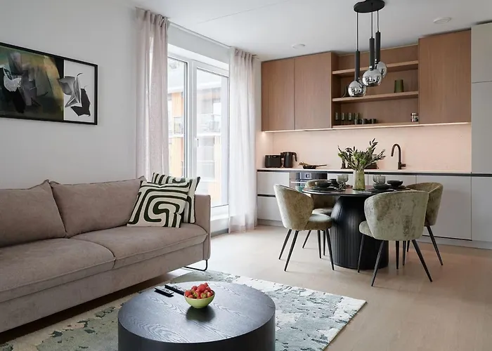 Kotzebue - Sleek & Moody, Dark & Black * Tallinn